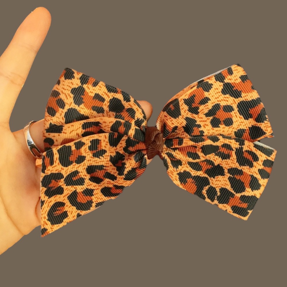 Cheeta Patterned Ribbon Hairclip/ Ribbons/ Bow/ Hair Clip